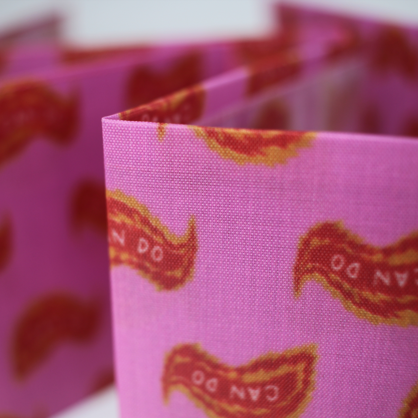 Lean™ Wallet, H01, Pink Can-Do, $, with Dyneema® Composite Fabric Hybrid