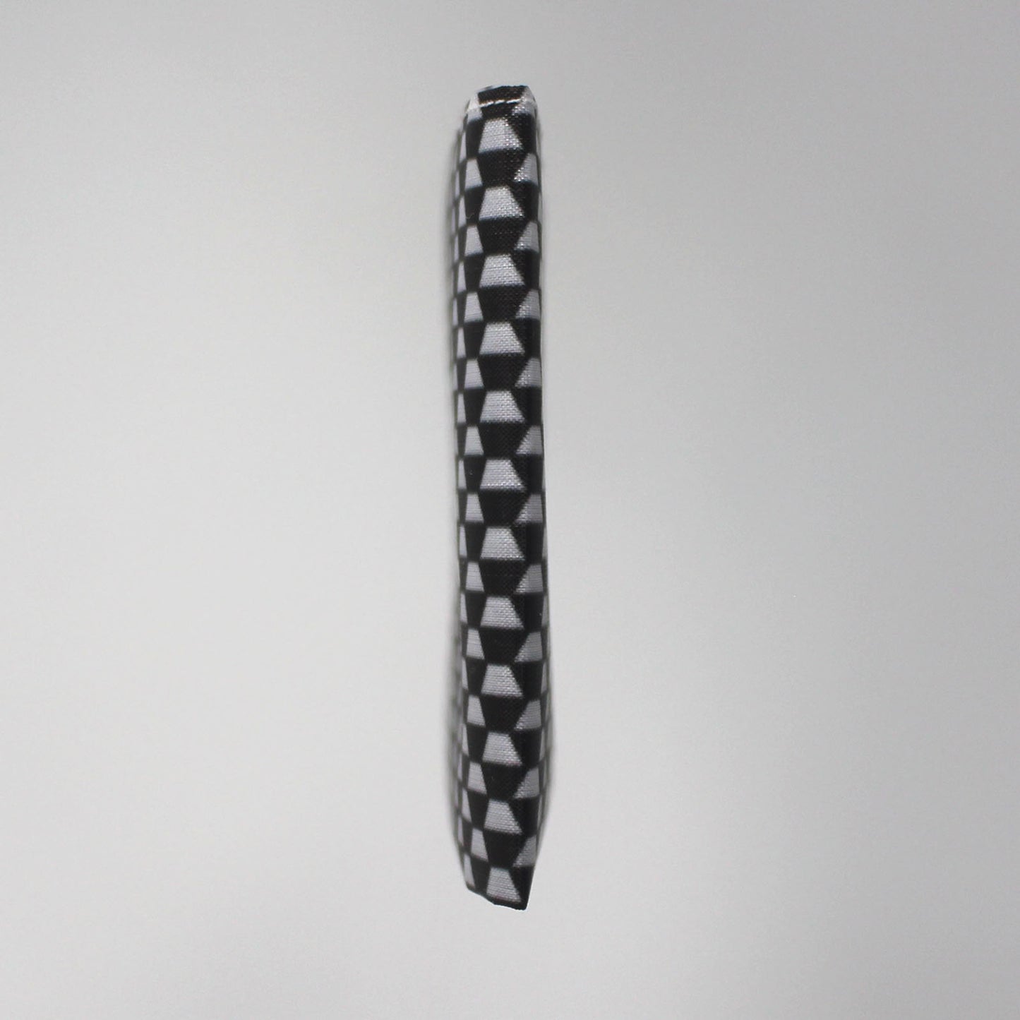 Lean™ International Wallet, H09, Cathedral Monochrome, $, with Dyneema® Composite Fabric Hybrid